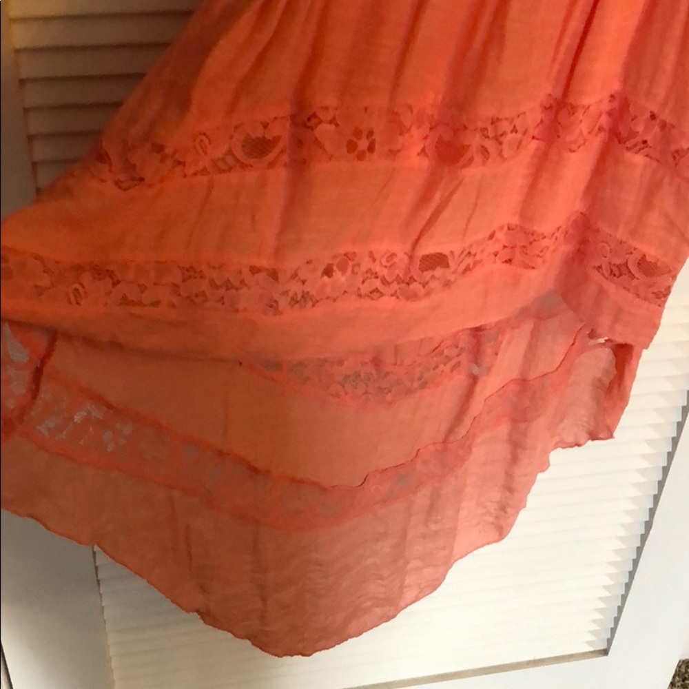 Coral high low lace dress - Picture 2 of 4